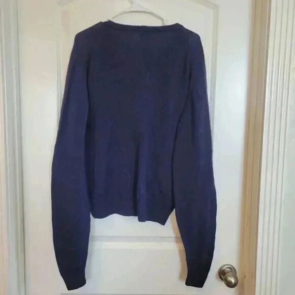 Lands' End Men's Navy 100% Lambswool V-Neck Vintage Sweater - Picture 3 of 6